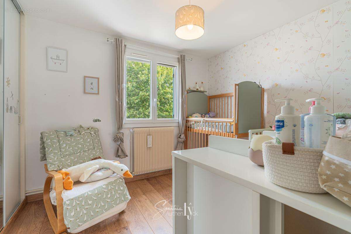 Maison 101 m² à Limoges  - photo 9