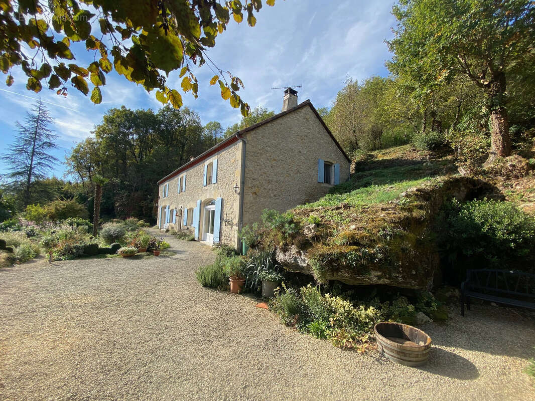 Maison à PUY-L'EVEQUE
