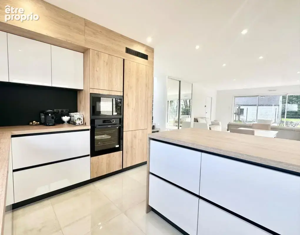 Maison contemporaine - 105 m² - locqueltas - photo 3
