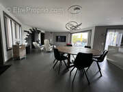 Appartement à MERIGNIES