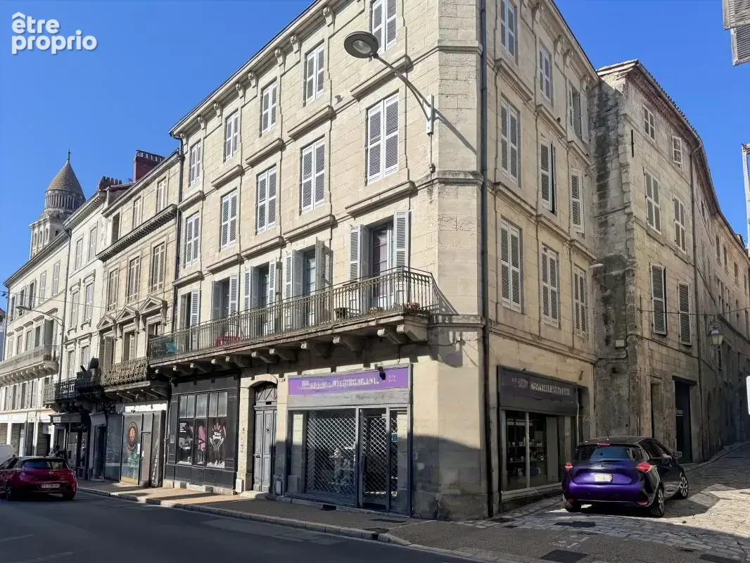 Périgueux – emplacement n°1 à 50 m de la cathédrale saint-front – local commercial à vendre - photo 6