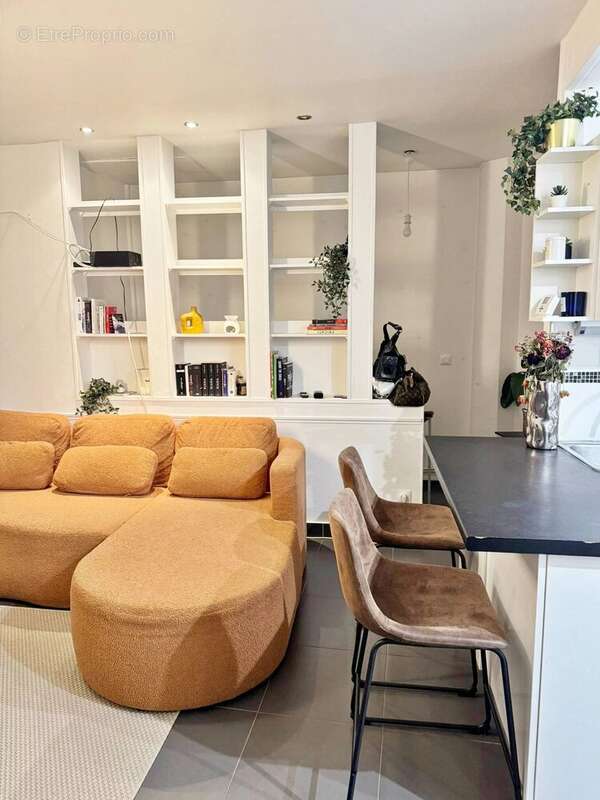 Appartement à SAINT-MAUR-DES-FOSSES