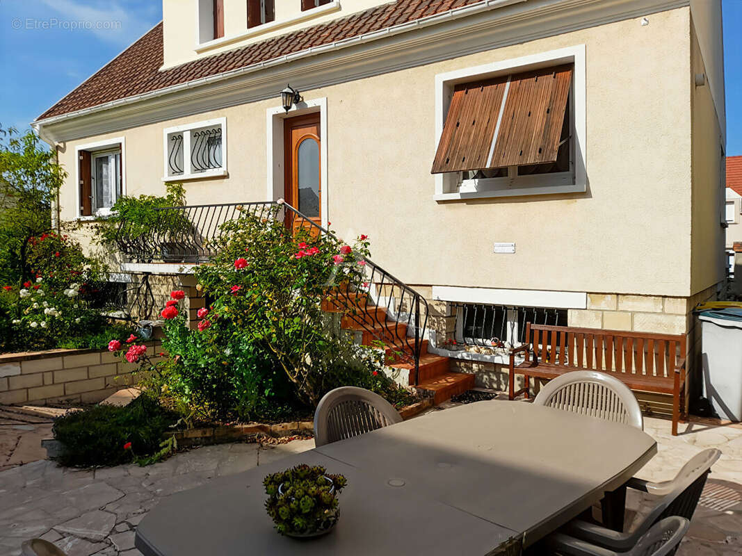 Maison à CERGY