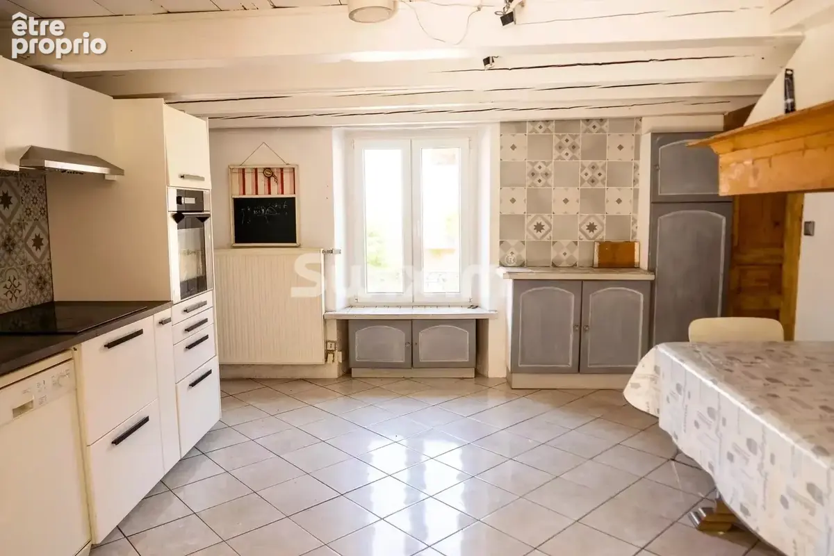 Maison spacieuse dans un cadre bucolique - photo 3