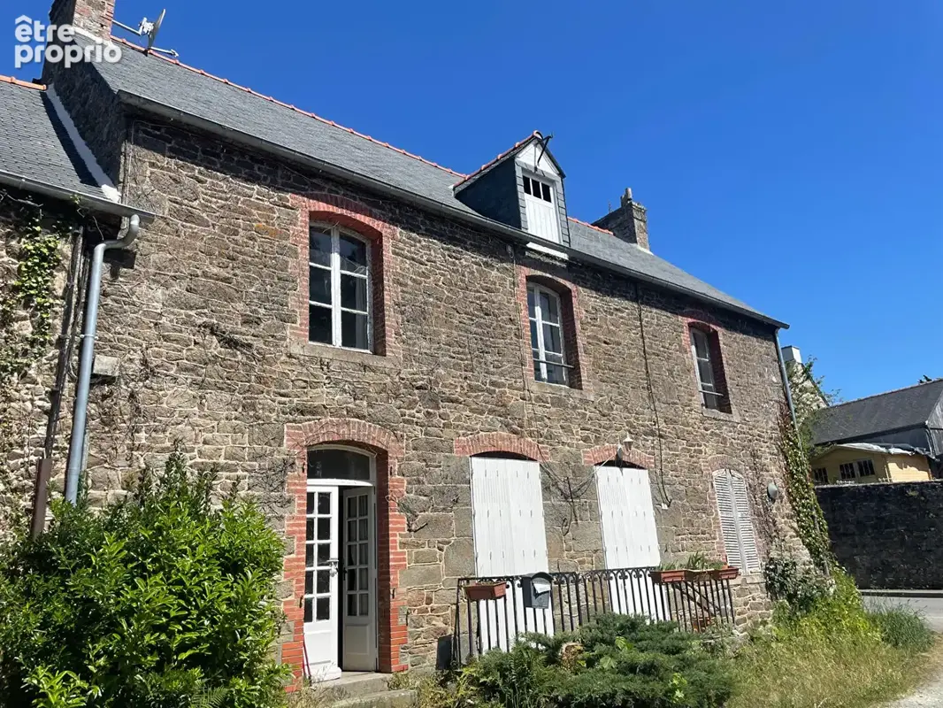 Maison à LA VILLE-ES-NONAIS