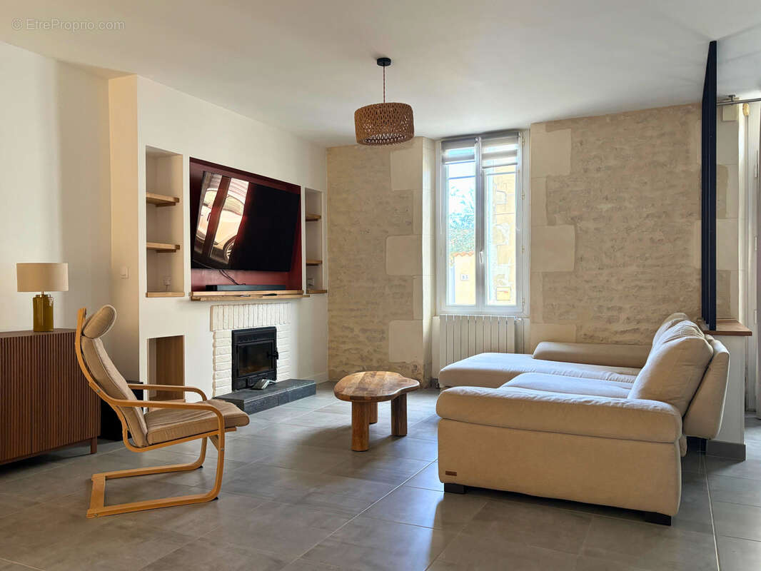 Maison à COGNAC