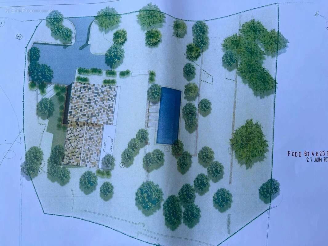 Maison à TOURRETTES-SUR-LOUP