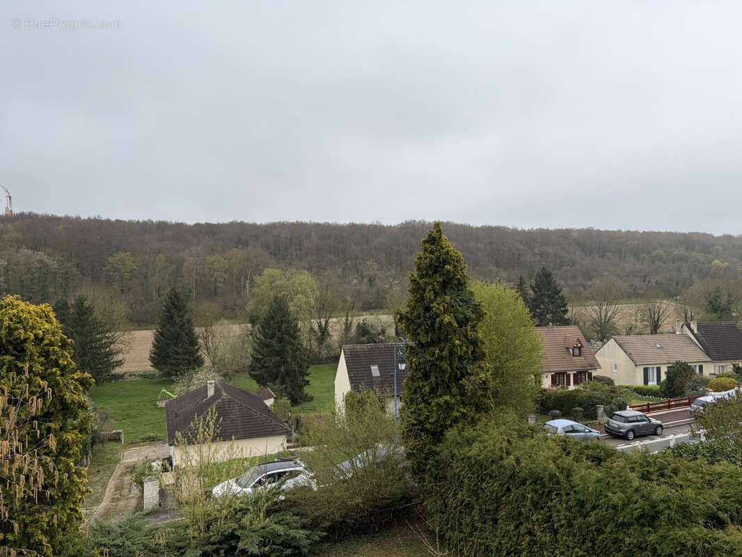 Maison sur sous-sol total à Allonne - photo 10