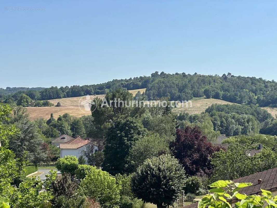 Belle maison familiale de 3/4 chambres avec piscine, terrasse couverte et panorama exceptionnel - photo 5