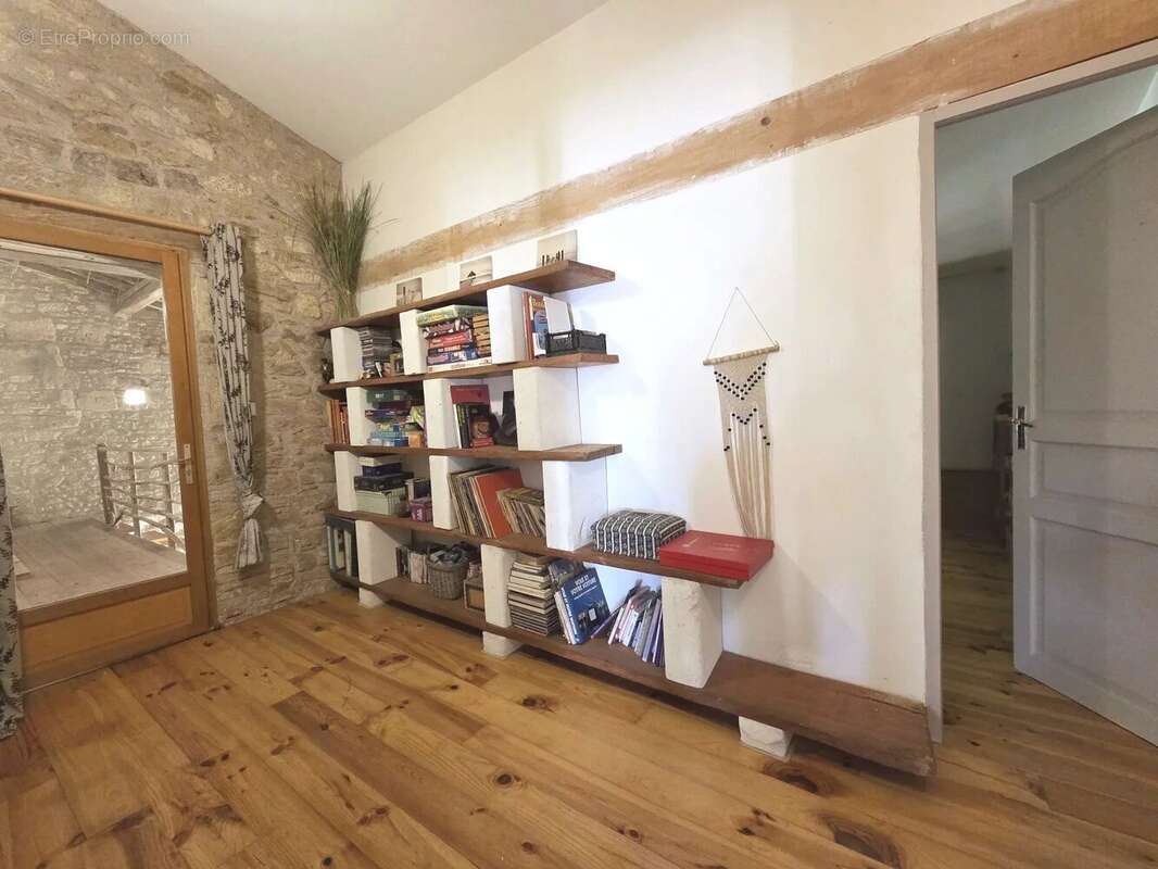 Maison à MONSEGUR