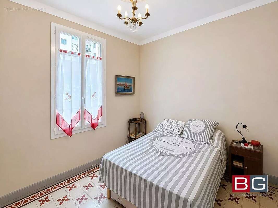 Appartement 3 pièces avec terrasse au centre d'Antibes - photo 5