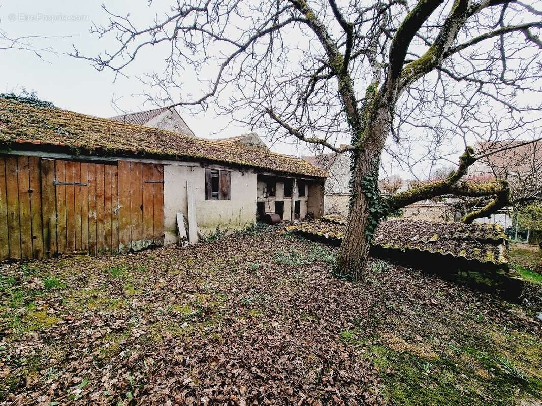 Maison à MILLY-LA-FORET