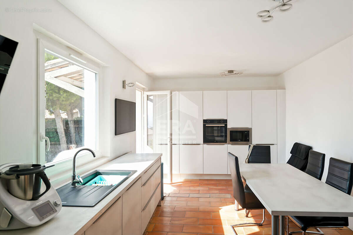 Maison à CARRY-LE-ROUET