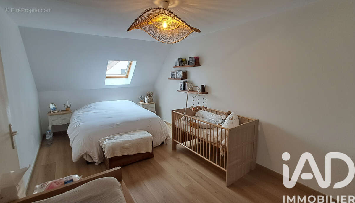 Photo 7 - Maison à BURES-SUR-YVETTE