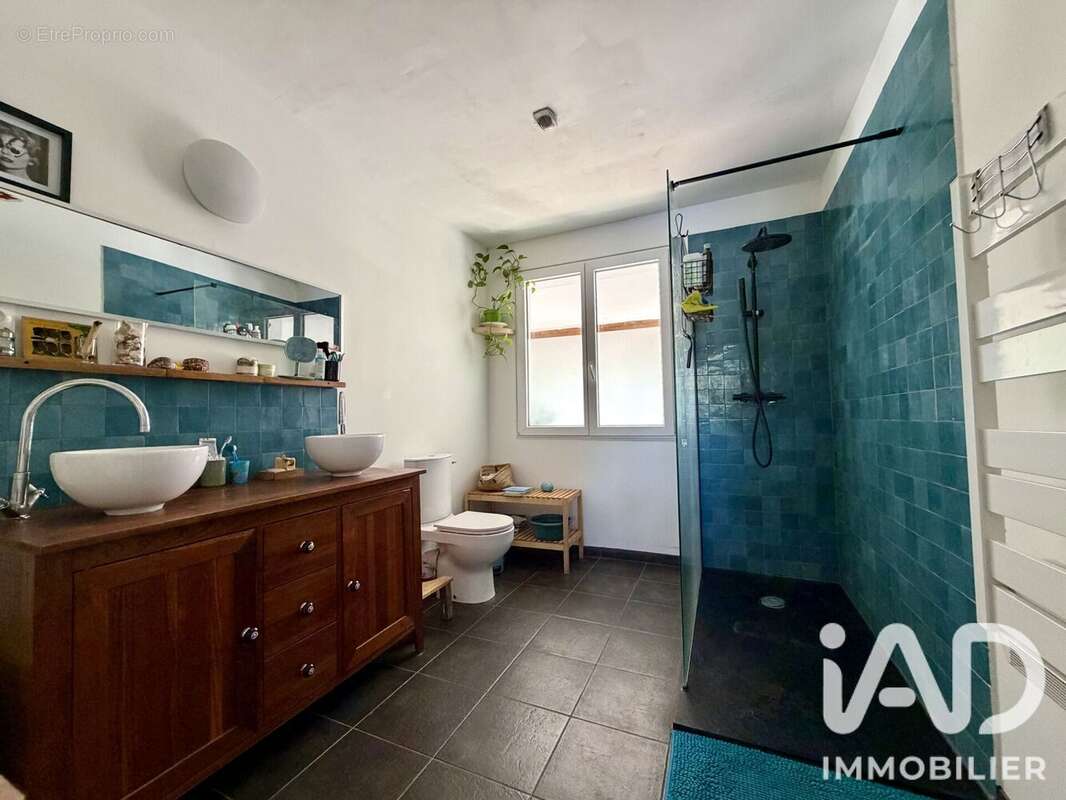 Photo 9 - Maison à CUBZAC-LES-PONTS