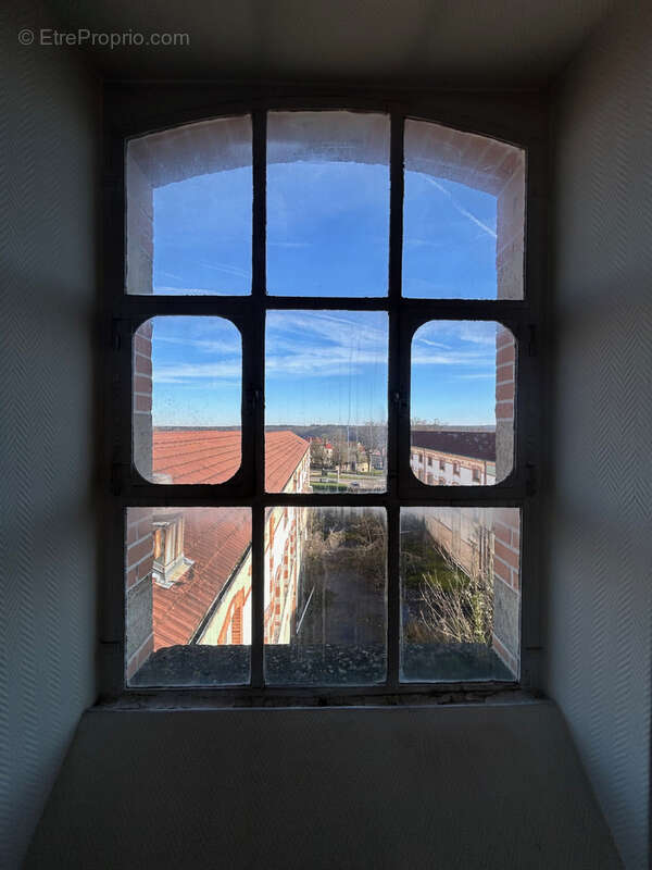 Commerce à CHAUMONT