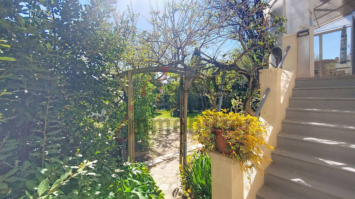 Maison à GRAVESON