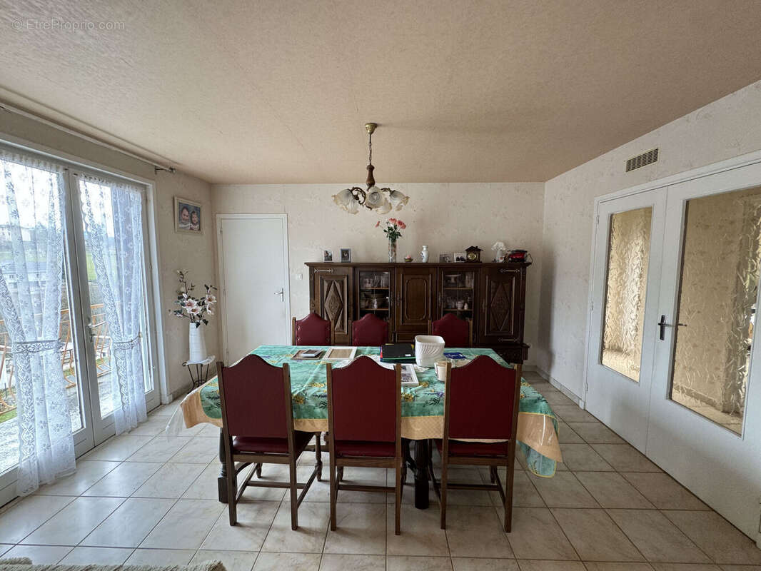 Photo 2 - Maison à MARDORE