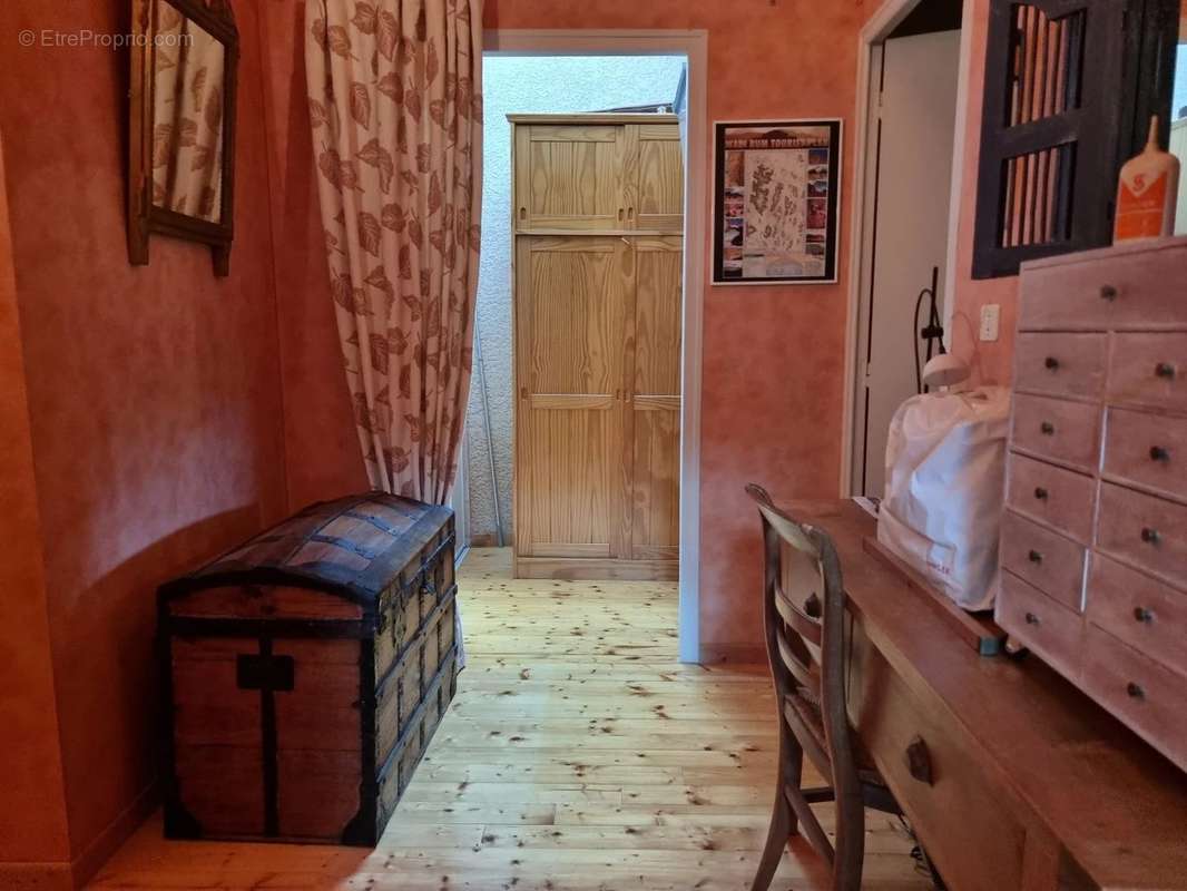 Maison à LABASTIDE-MARNHAC