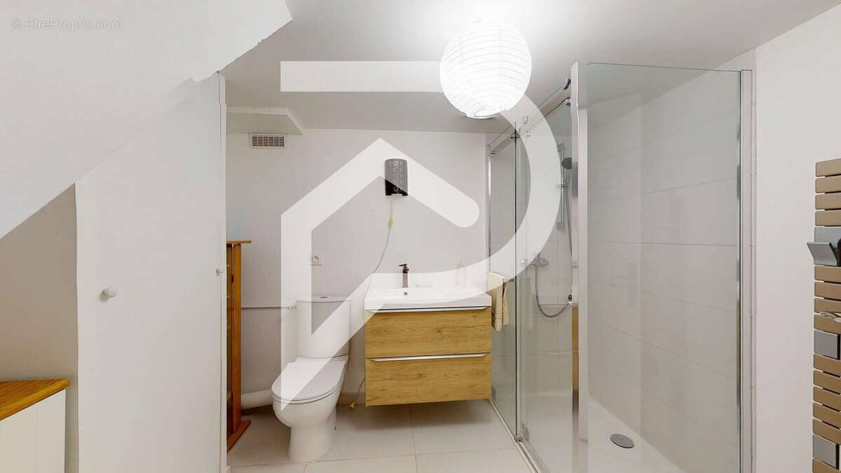 Maison à L'ETANG-LA-VILLE