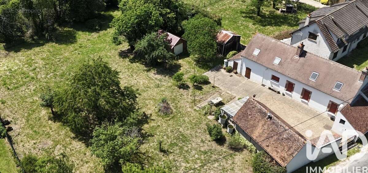 Photo 1 - Maison à LES BORDES