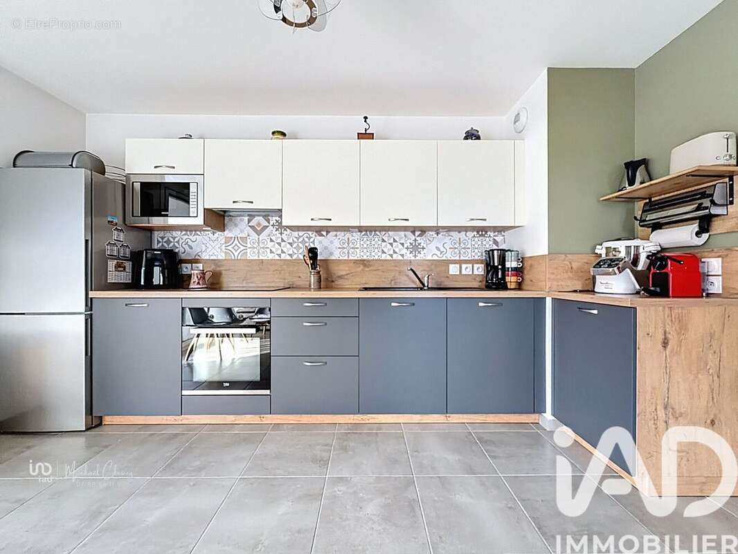 Photo 6 - Appartement à LA ROCHE-SUR-FORON