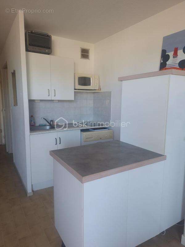 Appartement meublé - VUE MER - - photo 4