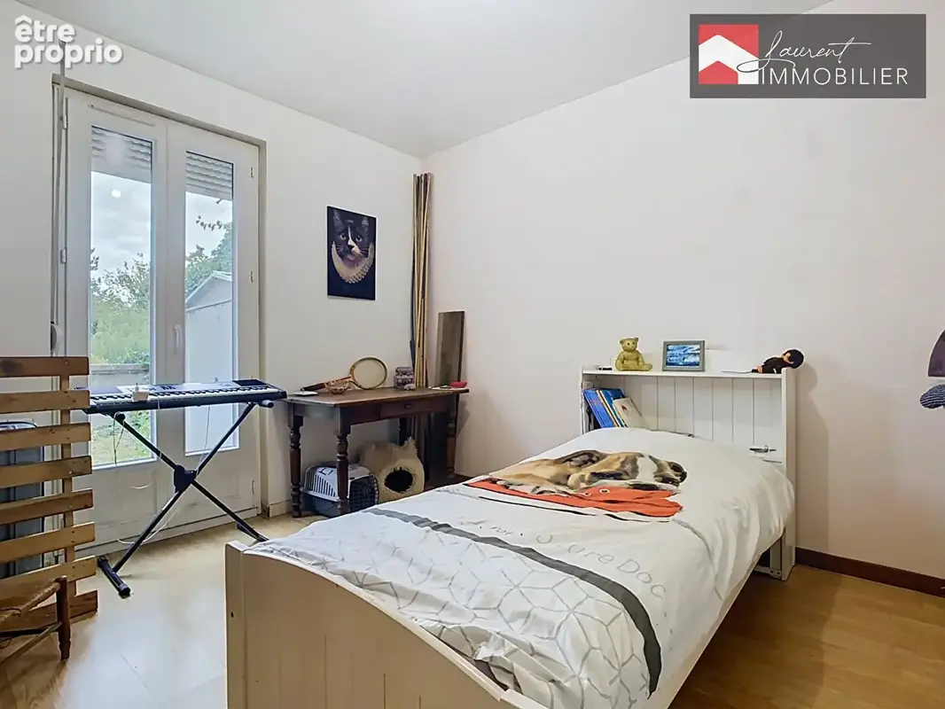 À VENDRE  - Appartement 5 pièces à vendre à Chalon sur Saône - 97 m² - photo 15