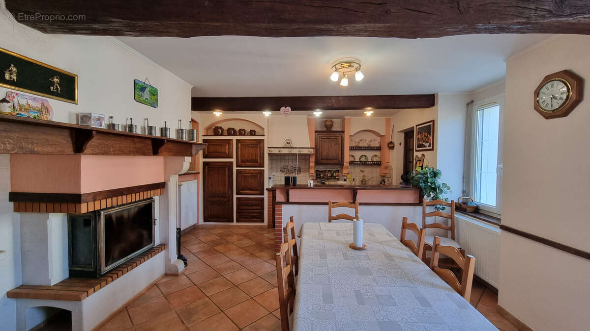Maison à PEYRAUBE