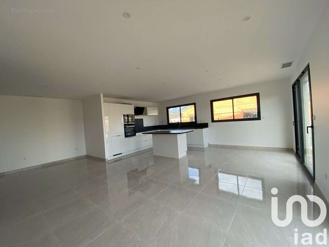 Photo 2 - Maison à SALLELES-D&#039;AUDE