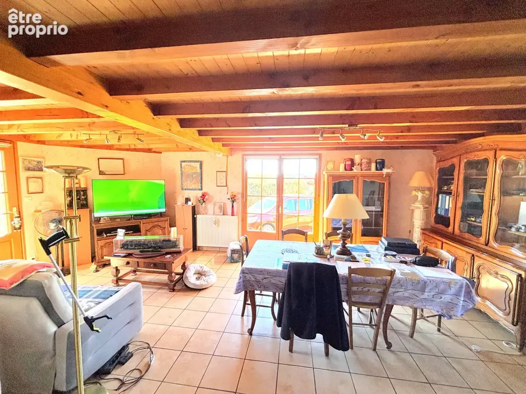 Usson-en-forez maison en pierre 3 chambres + bureau + garage avec terrain - photo 6