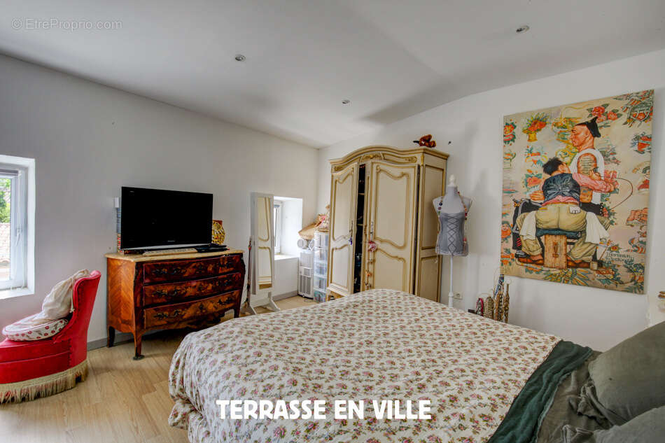 Pélissanne - t 5/6 - maison-de-ville 207m2 - jardin - 499 000 € - photo 18