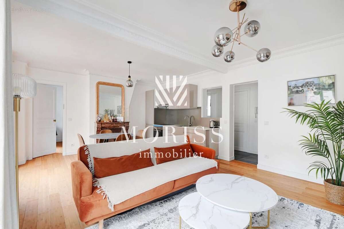 Appartement à PARIS-20E