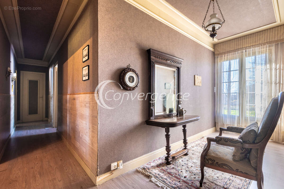 Maison à SAINT-GERMAIN-LES-BELLES