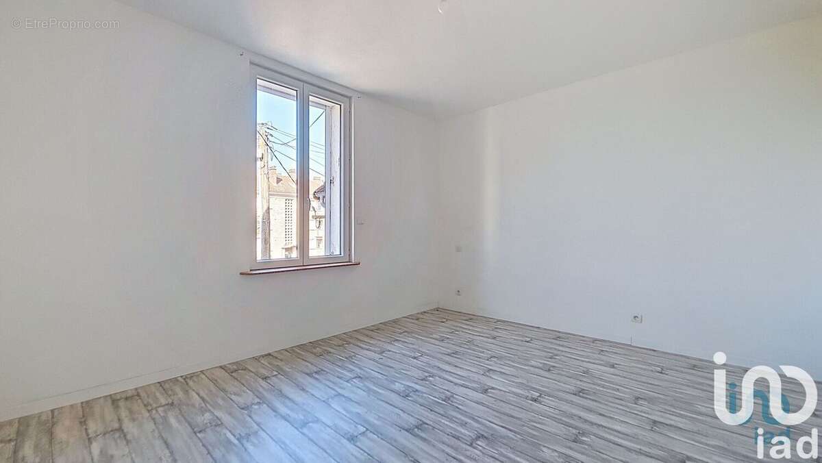 Photo 6 - Maison à ROMILLY-SUR-SEINE