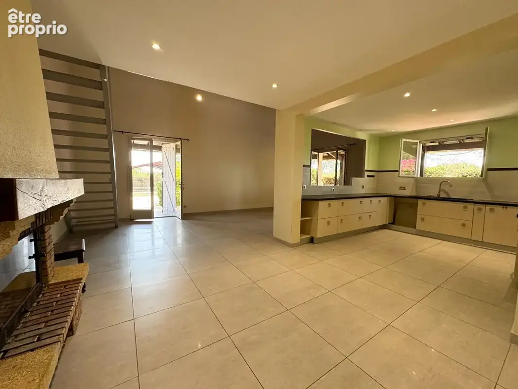 Maison Labastide Saint Pierre 4 pièce(s) 122 m2 - photo 5