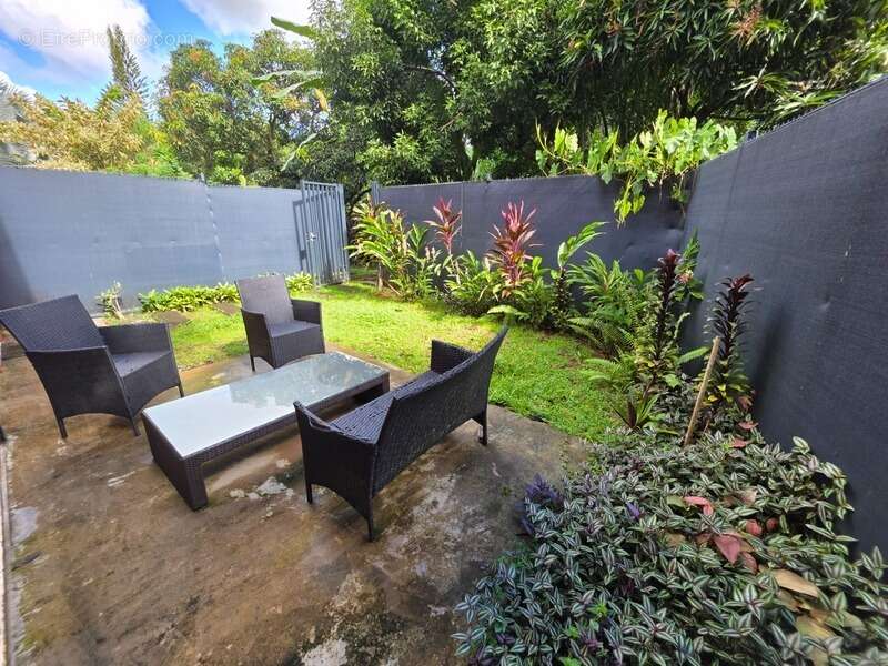 Maison à BAIE-MAHAULT