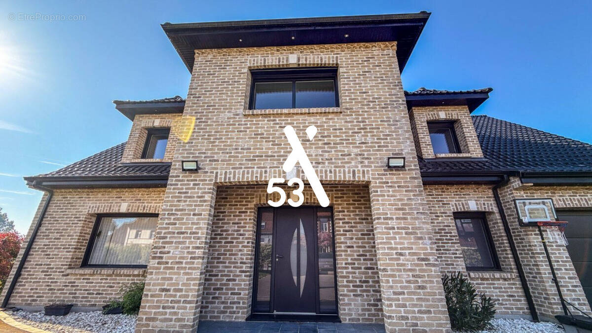 Maison à ROQUETOIRE