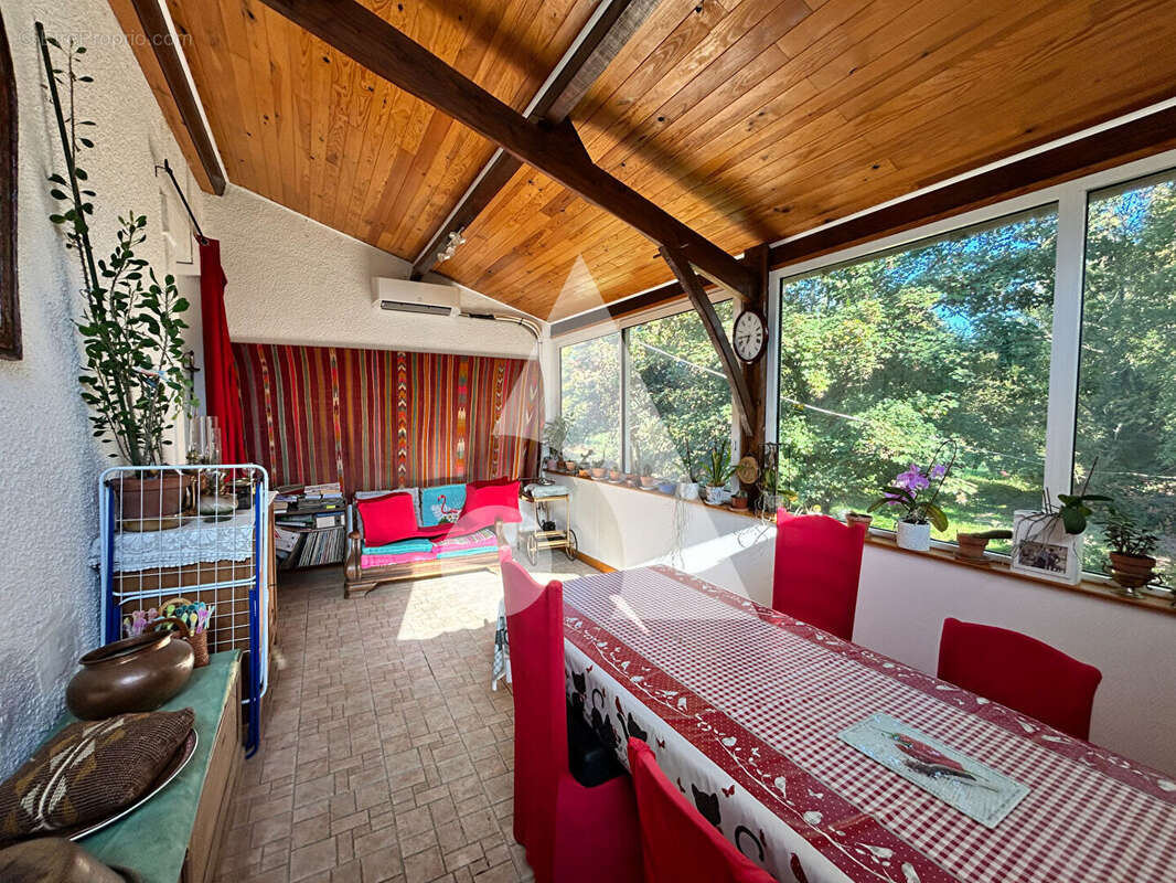 Maison à SAUVETERRE-LA-LEMANCE