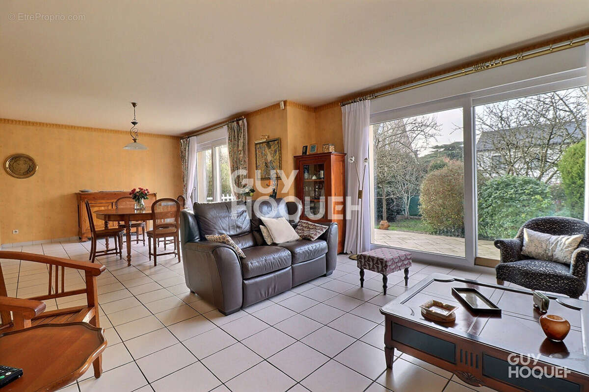 Maison à SAINT-MICHEL-SUR-ORGE