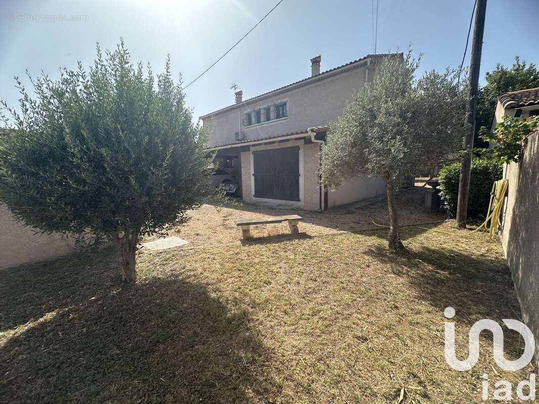 Photo 2 - Maison à GIGNAC-LA-NERTHE