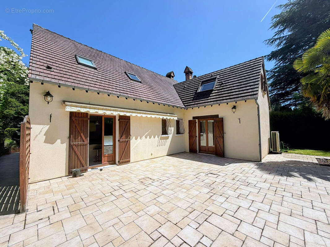 Maison à GRISY-LES-PLATRES