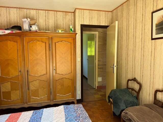 Maison à FOLLAINVILLE-DENNEMONT