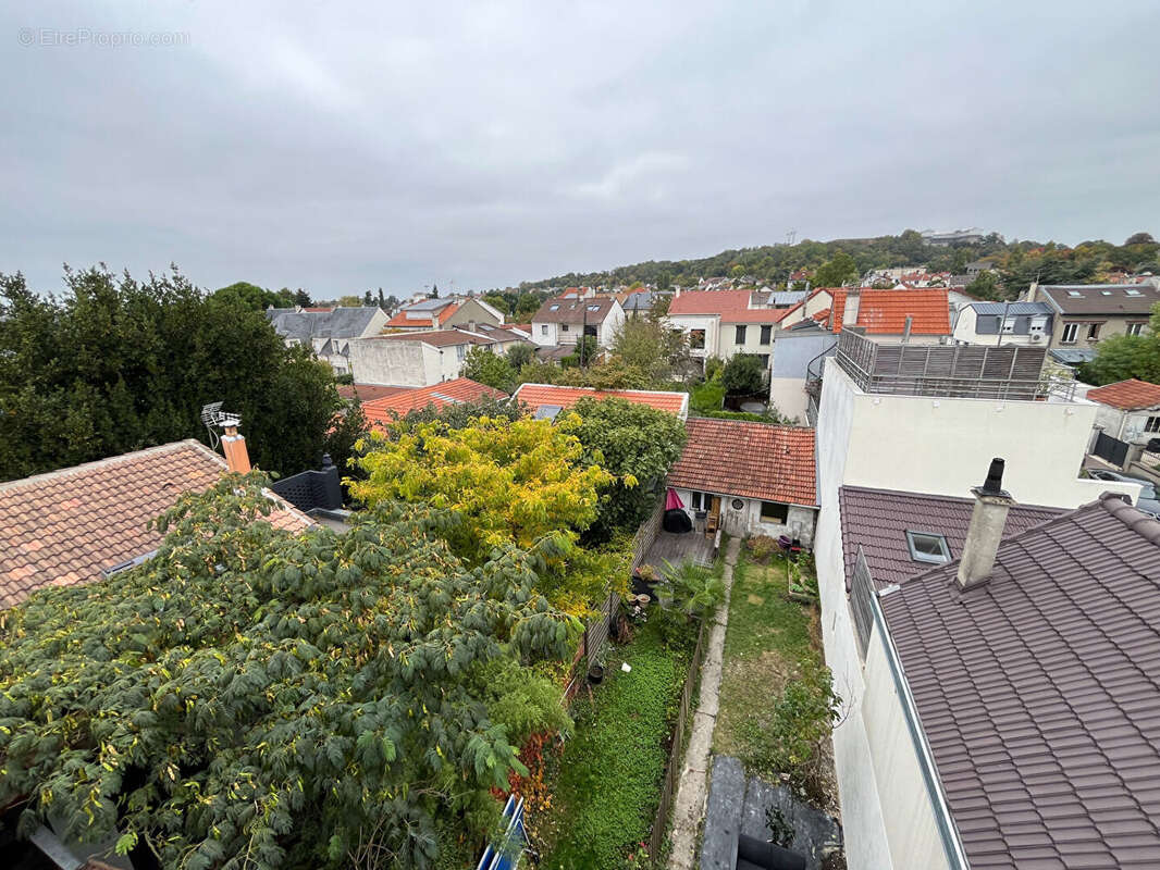 Appartement à SURESNES