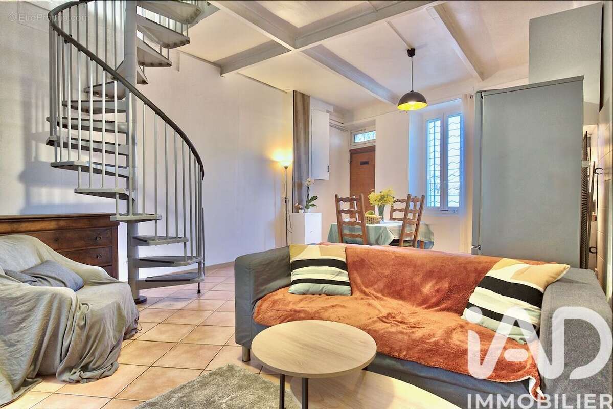 Photo 2 - Maison à MARSEILLE-11E