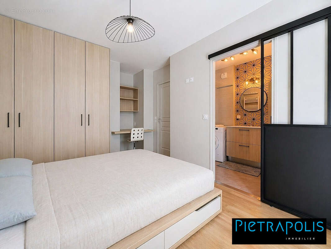 Appartement à LYON-6E