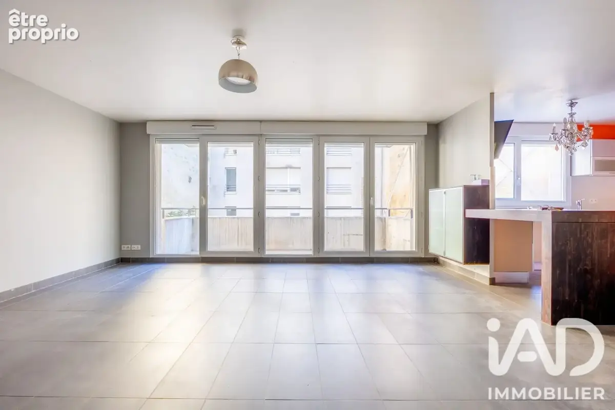 Photo 1 - Appartement à BORDEAUX