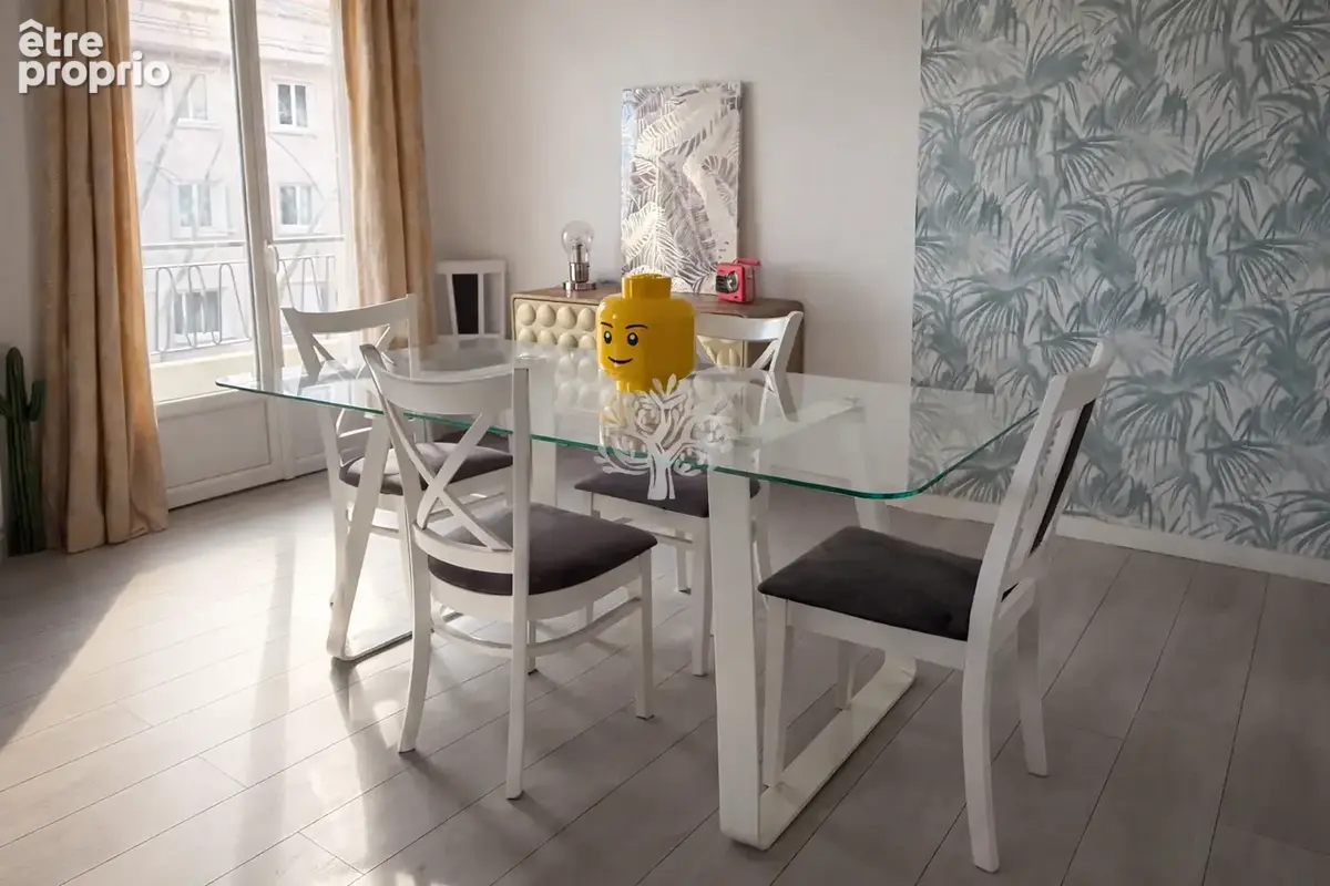 A vendre toulon quartier de siblas appartement de type 4 renove - photo 3
