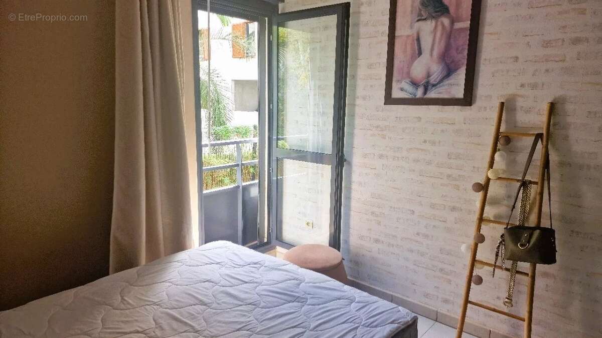 Appartement à SAINT-DENIS