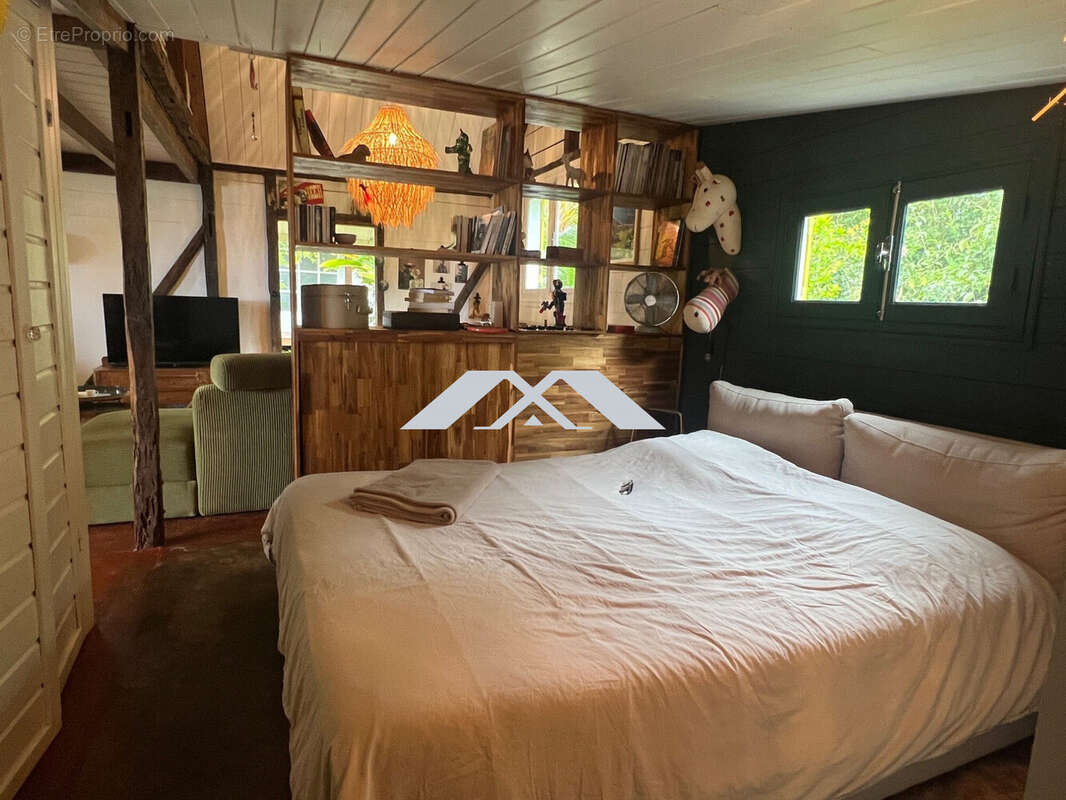 Maison à PETITE-ILE